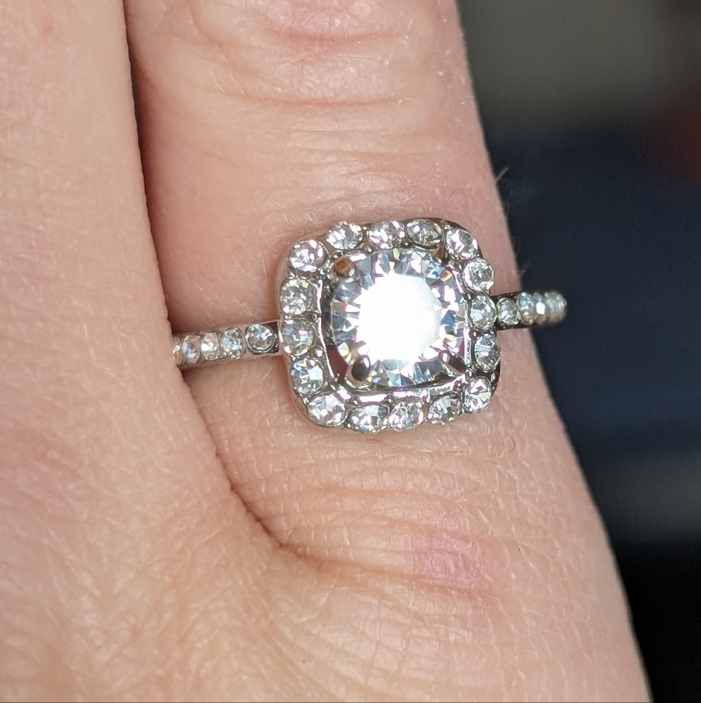 Silver fashion RING size 7 - Picture 3 of 4